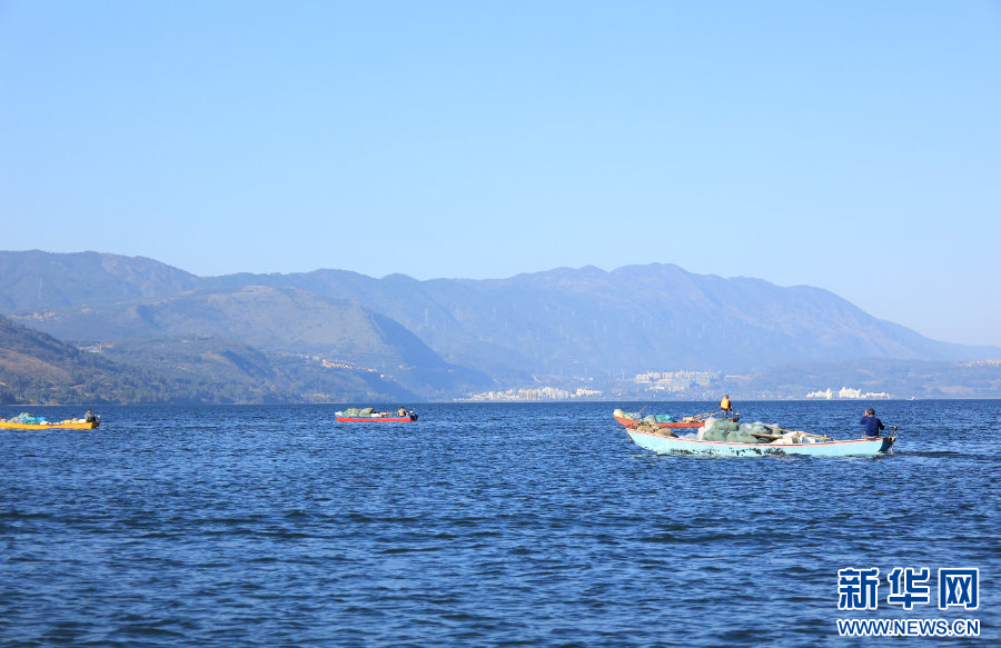 kaiyun网站：昆明阳宗海：生态渔业“邂逅”农文旅共绘绿色发展新篇章_新华网(图1)