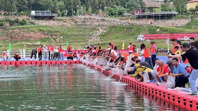 市生态渔业公司圆满承办2024年“全国放鱼日”嘉陵江大型增殖放流暨亭子湖第五届公益放流活动(图2)