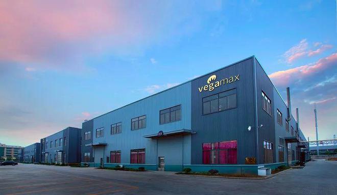 超20亿元动保风口暴发！年薪50万抢销售精英！这家集团进军小棚虾市场！(图2)