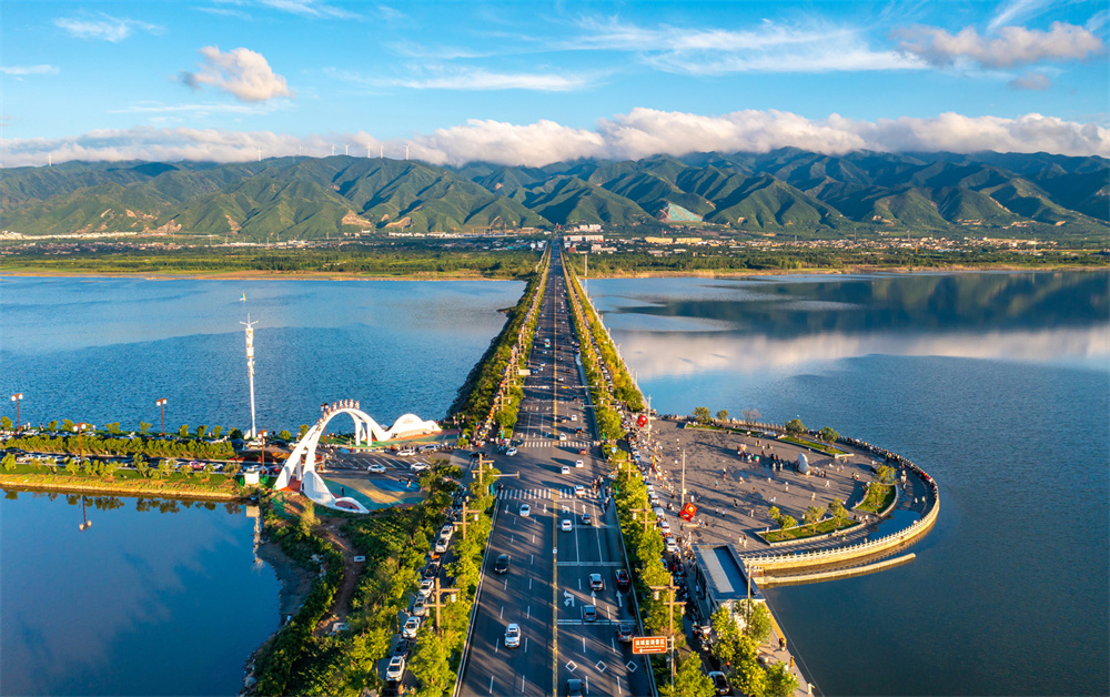 奋楫争先逐浪高勇立潮头满目新(图13)