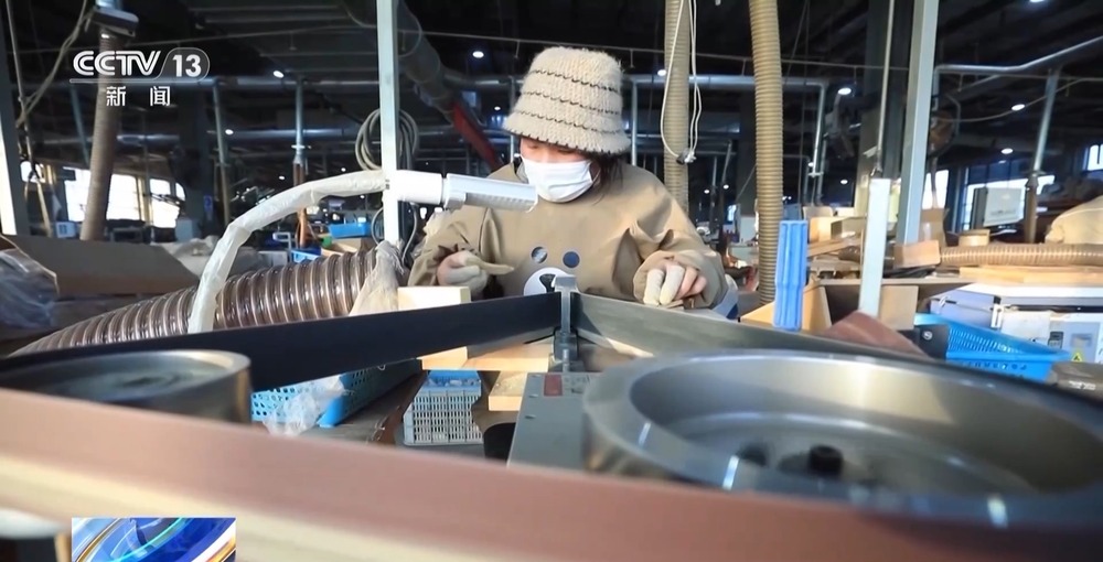 kaiyun：“压舱石”更稳固2025年我国区域外贸亮点纷呈(图6)