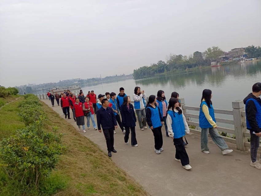 kaiyun入口：成都东部新区：河长制下的幸福新图景(图2)